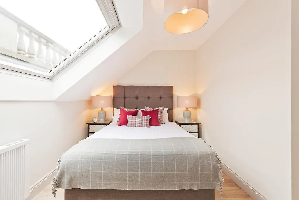 Exclusive City Centre Apartment Dublin 0*,